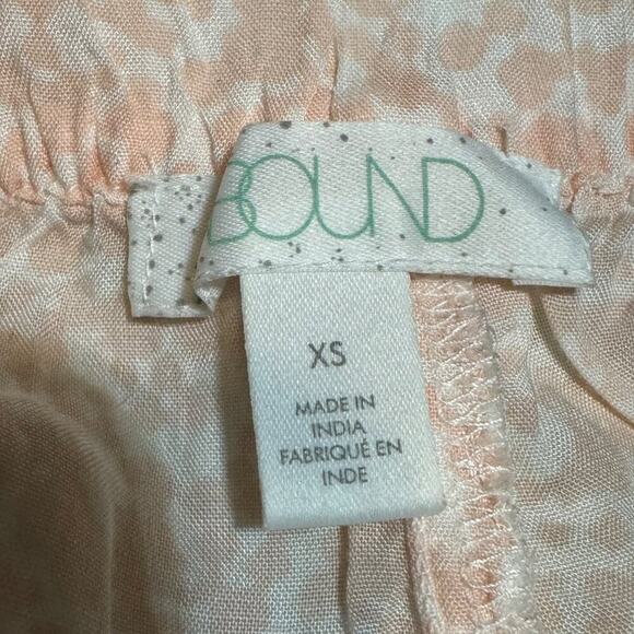 Abound Mini Printed Skirt In White Blush Pink Elastic Waist  NWT XS - Picture 5 of 8